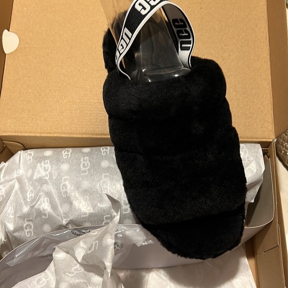 NIB Fluff Yea Black Ugg slippers - Picture 3 of 4